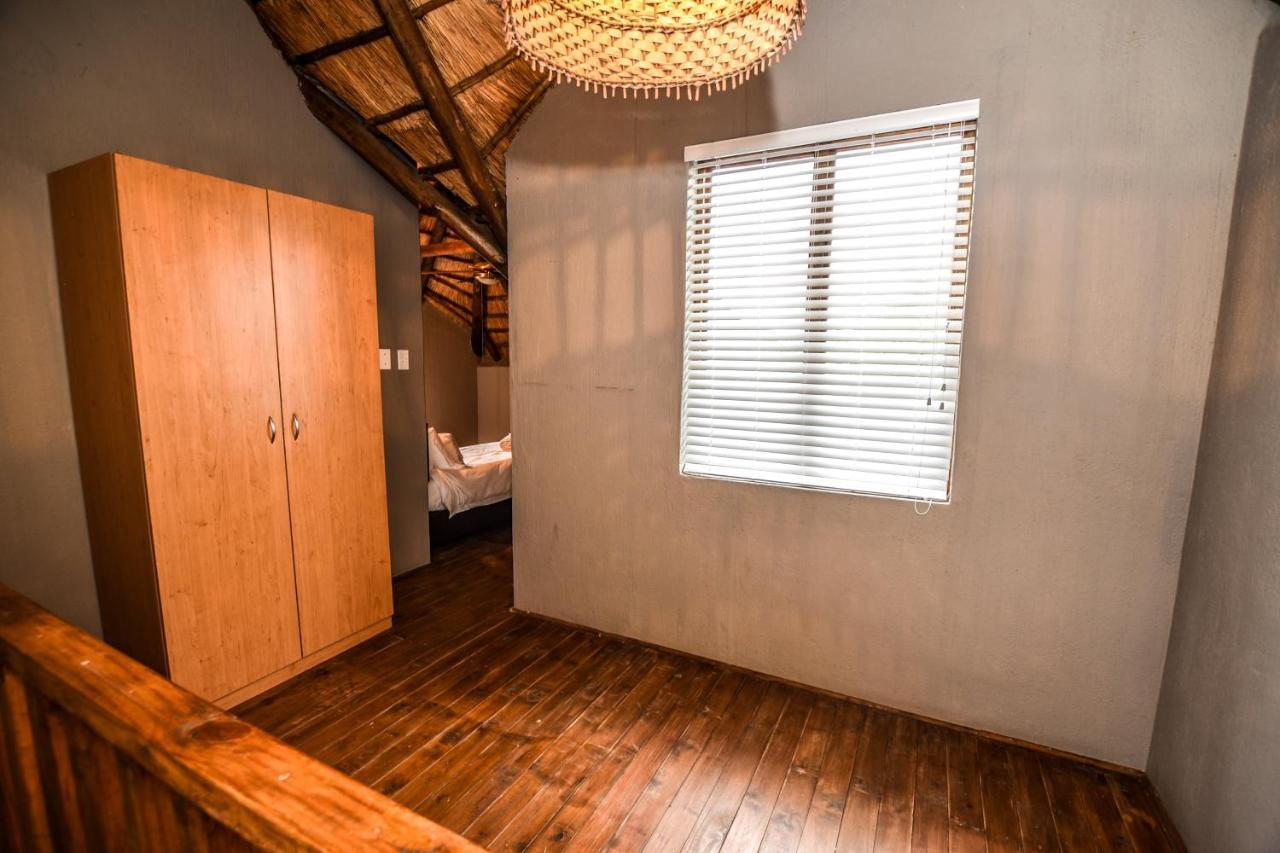 הוילה הודספרויט Khiza Bush Retreat מראה חיצוני תמונה
